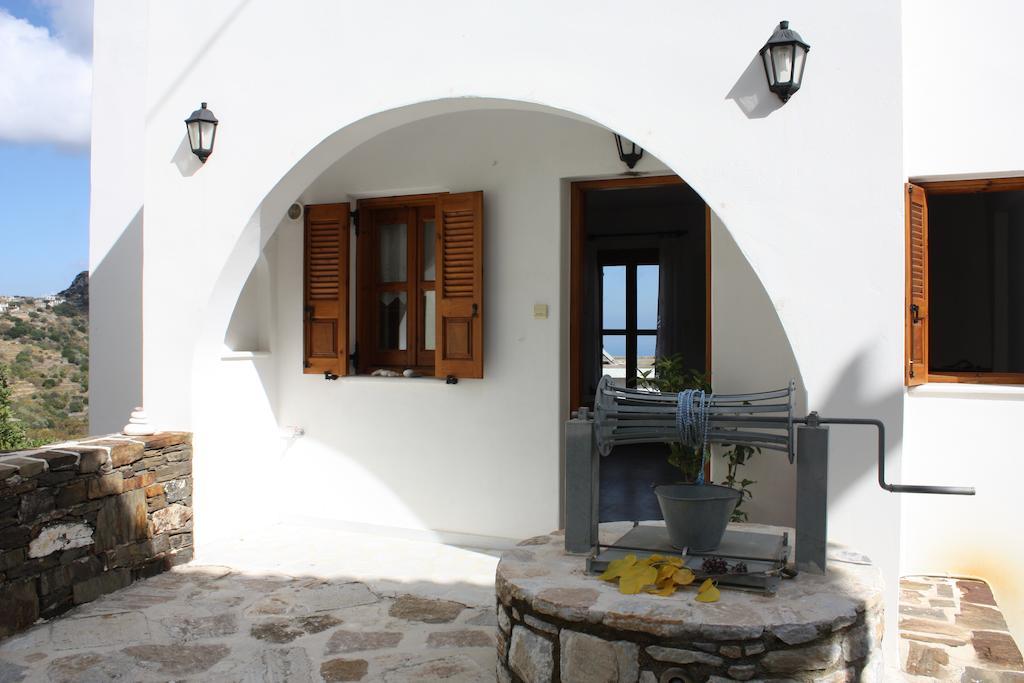 Matina - Stavros Traditional Houses Koronos الغرفة الصورة